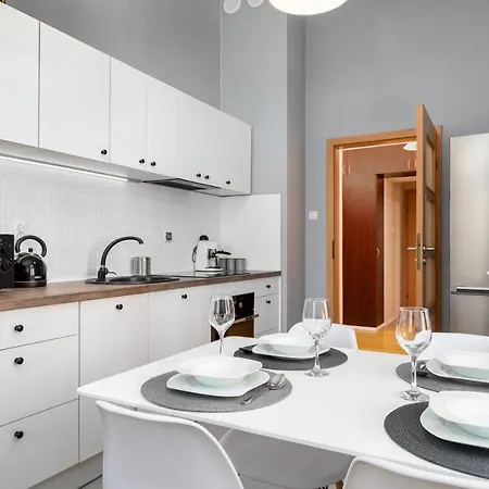 Mazowiecka By Renters